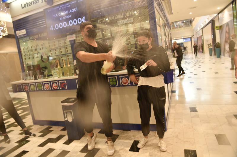 El Gordo cae en el Centro Comercial El Mirador