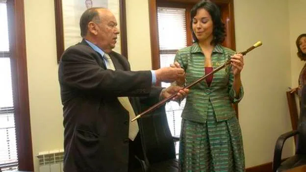 Guacimara Medina, nueva alcaldesa de Artenara, toma posesión del cargo