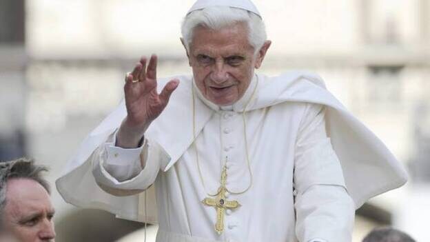 El papa denuncia la situación "dramática" de la Iglesia y la desobediencia