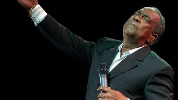 El cantante Cheo Feliciano muere en un accidente de tráfico en Puerto Rico
