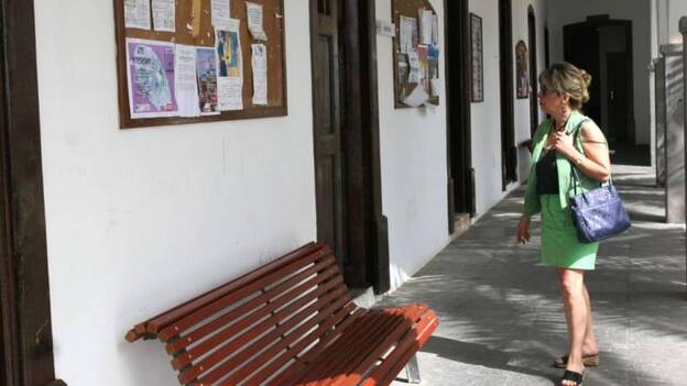 Contenedores para ropa usada en San Bartolomé | Canarias7
