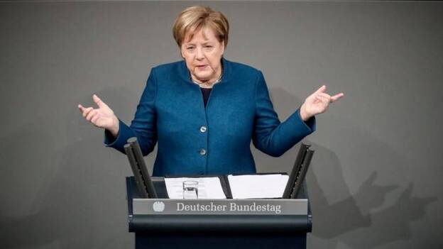 Merkel carga contra el nacionalismo que cree que puede "resolverlo todo solo"