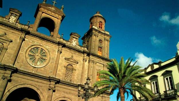 La catedral de Las Palmas acogerá un funeral por Chirino el 23 de marzo