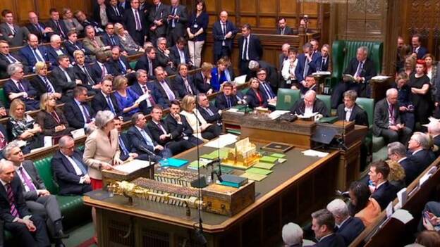 El Parlamento frustra por tercera vez el acuerdo del ‘brexit’ de May
