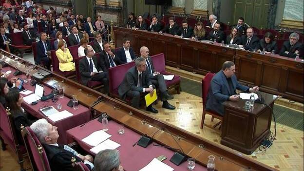Los acusados del ‘procés’ piden al Supremo que la cuestión catalana vuelva a la política