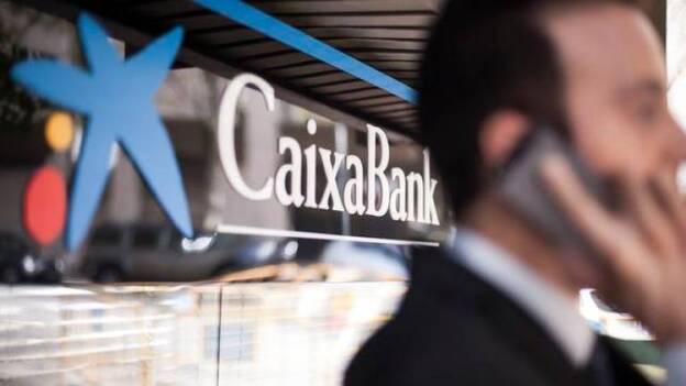 CaixaBank abre en la capital su nuevo modelo de oficina de proximidad