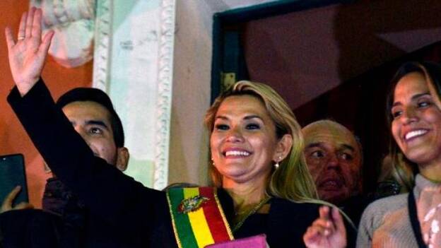 EEUU apoya a Añez como presidenta de Bolivia