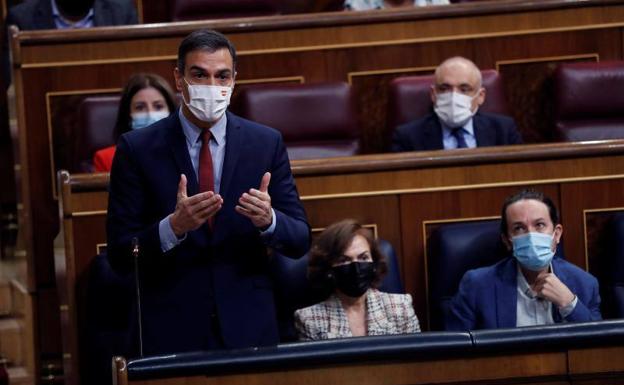 Pedro Sánchez interviene en el Congreso durante la moción de censura de Vox.