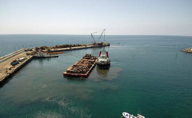 Obras de mejora en el puerto de Gran Tarajal. 