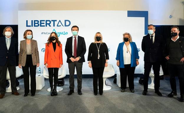 El líder del PP, Pablo Casado, durante un acto organizado por el Partido Popular sobre las Víctimas del Terrorismo en Aranjuez. /EFE
