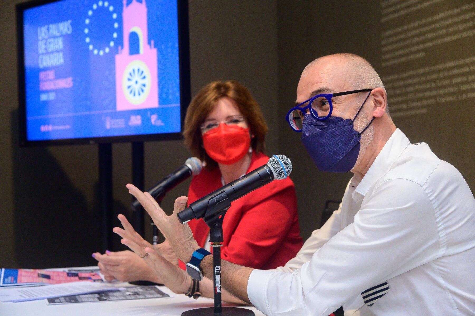 Encarna Galván y Kiko Barroso en la presentación del programa de las fiestas de la fundación de la ciudad. / C7