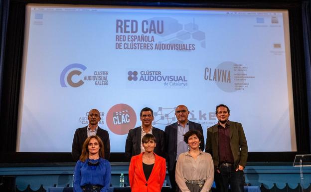 Un momento de la presentación de este miércoles, en Madrid, con el canario Jairo López, a la derecha. /c7