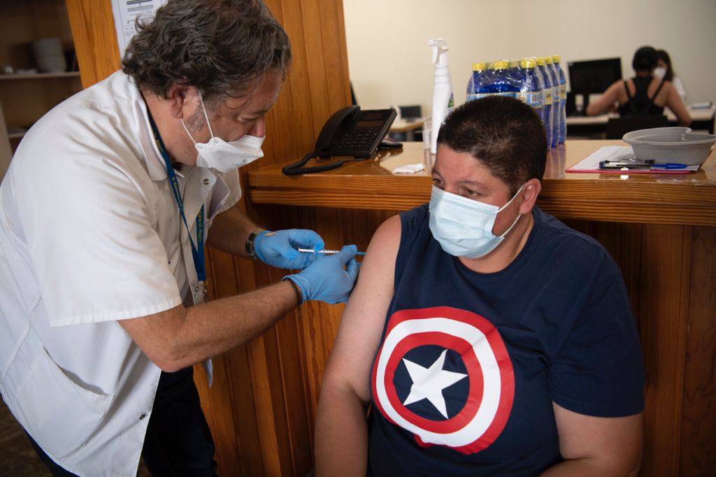 Dos nuevos puntos de vacunación masiva en Gran Canaria