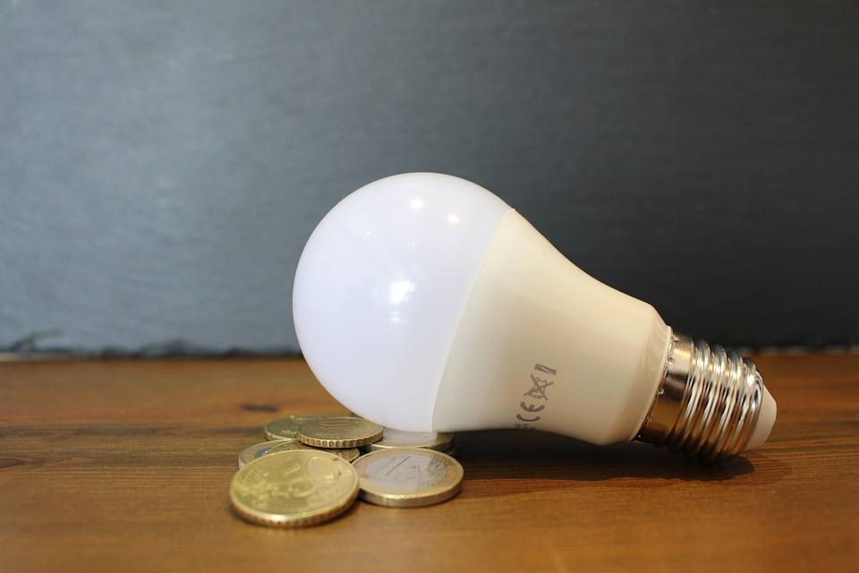 El nuevo recibo de la luz supondrá un problema de interpretación para muchos consumidores./Pixabay