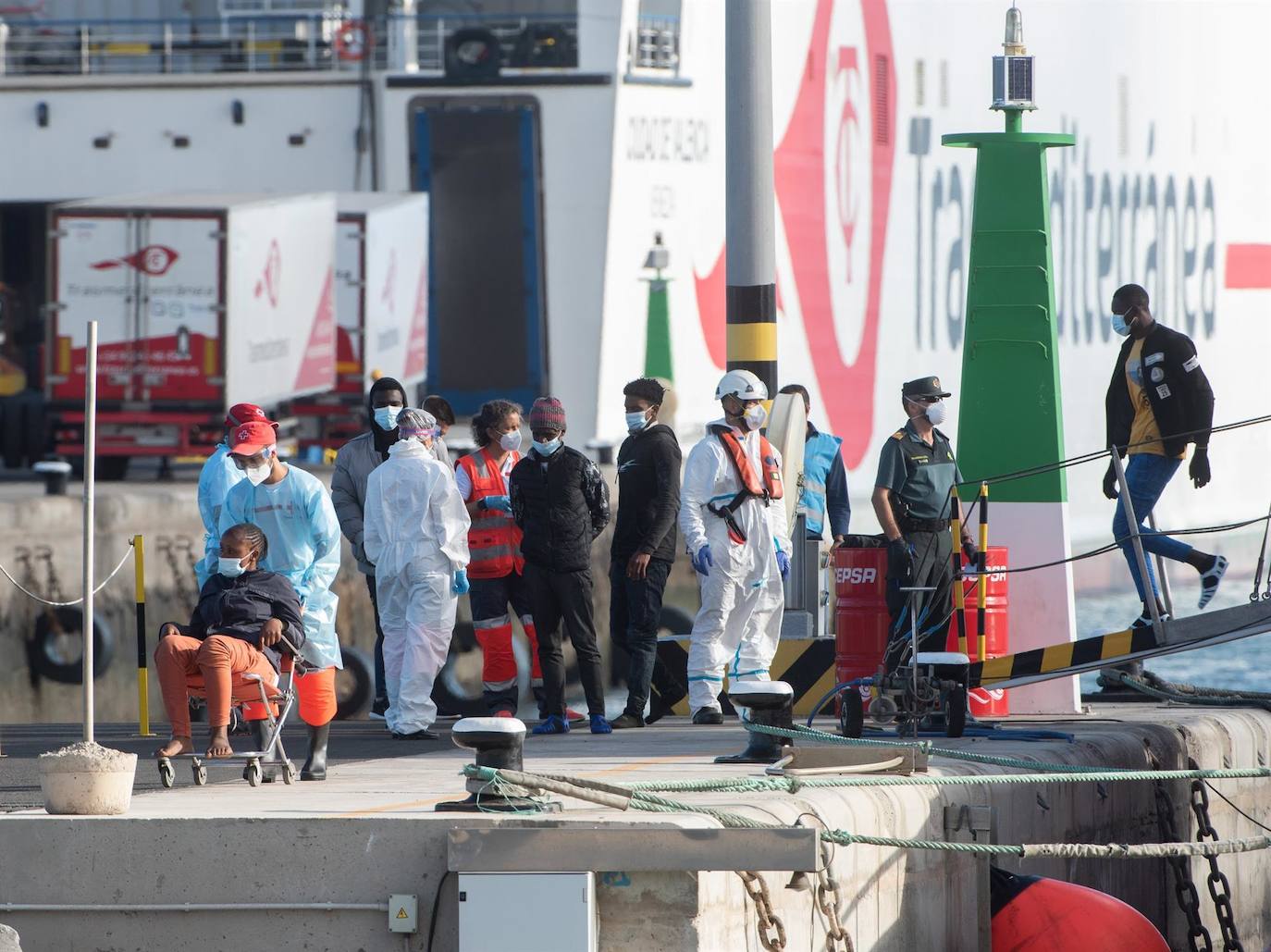 Salvamento socorre a 47 inmigrantes en Fuerteventura