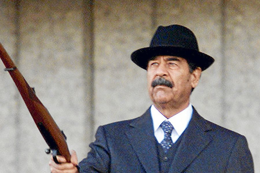 El político Sadam Hussein.