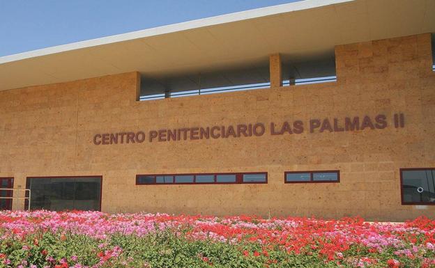 Encarcelamiento incondicional para la mujer que supuestamente acabó con la vida de un vecino en La Paterna