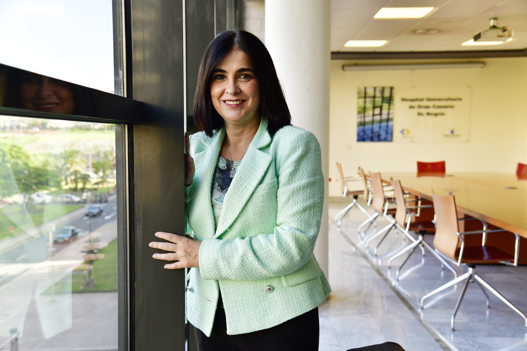 La ministra de Sanidad, Carolina Darias, este miércoles antes de la entrevista en una sala del hospital de Gran Canaria Doctor Negrín. 