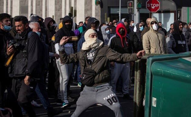 Trabajadores del sector del metal en Cádiz, el pasado día 19 en Cádiz, en las manifestaciones que se prolongaron por casi una semana.
