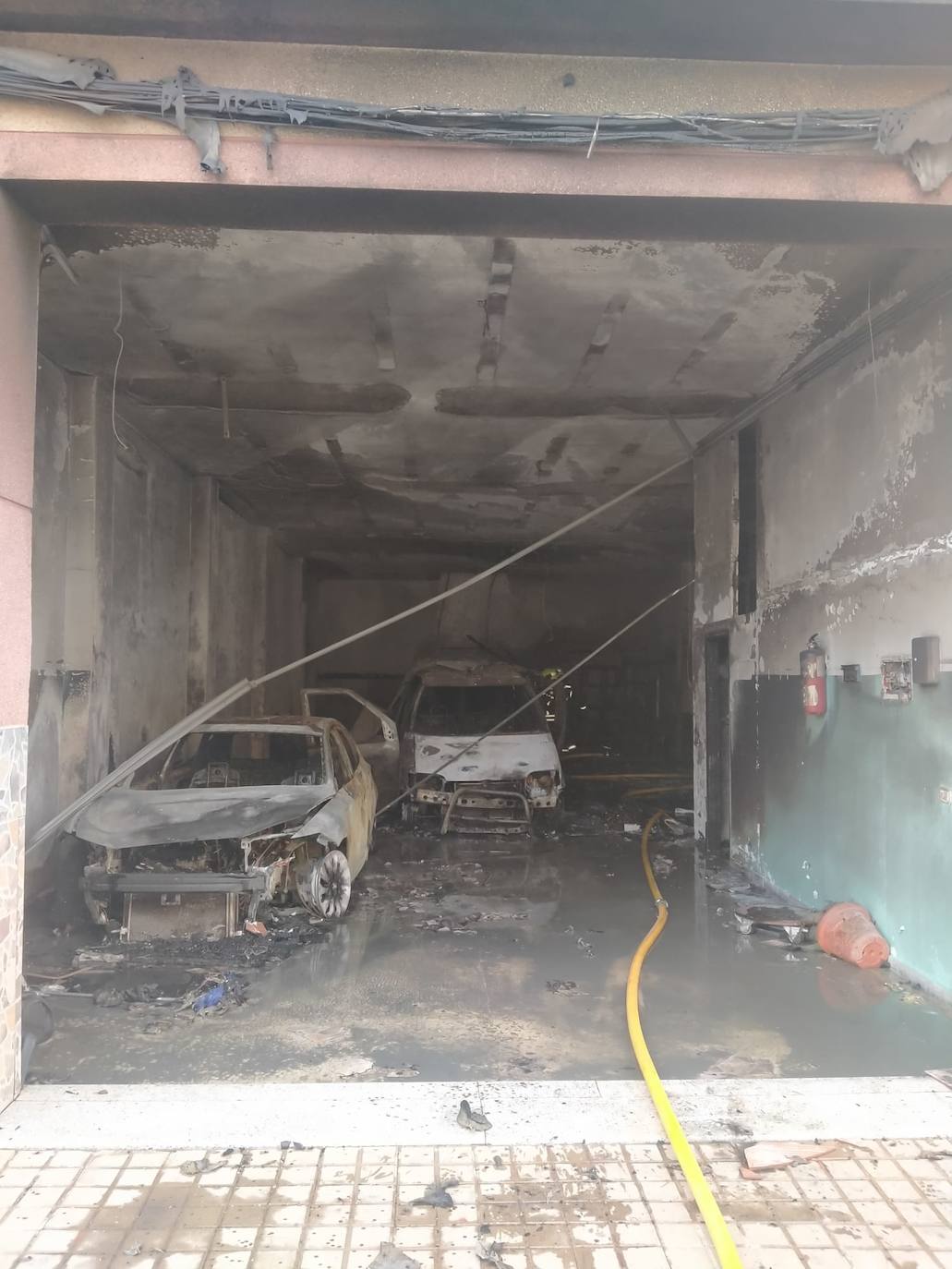 Incendio en la panadería Manaude en Los Llanos, Santa Lucía