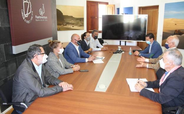 La fundación universitaria de Las Palmas y el Cabildo de Fuerteventura promueven la empleabilidad joven de la isla