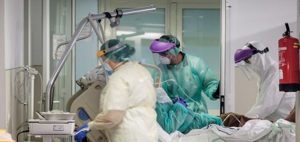 Healthcare pressure continues to drop and Gran Canaria has 53% of those hospitalized