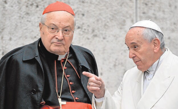 Ángel Sodano junto al Papa Francisco
