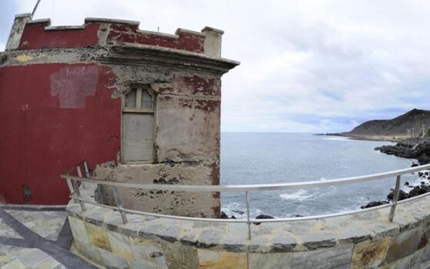 El Ayuntamiento se compromete a preservar la Casa Roja de La Isleta