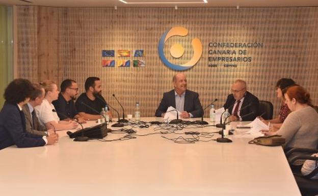 La CCE de Las Palmas pacta una subida salarial de un 3,6% en 2022