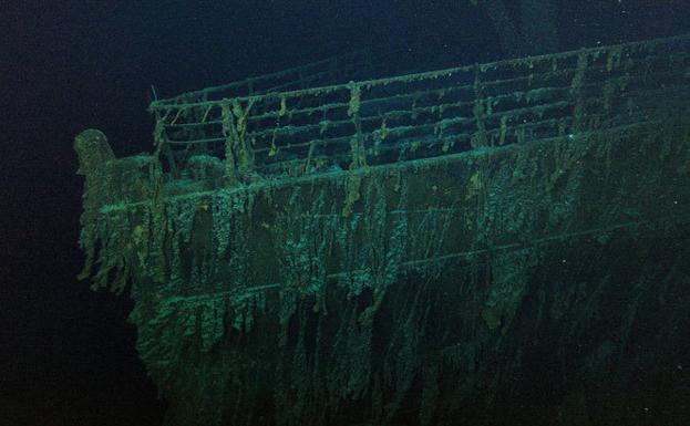 Image of the bow of the Titanic.